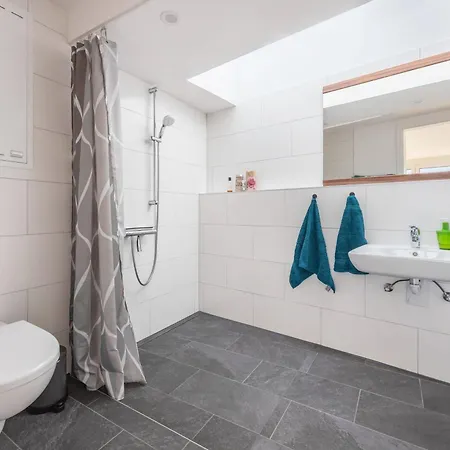 Апартаменты Messe-appartement Ihmeblick